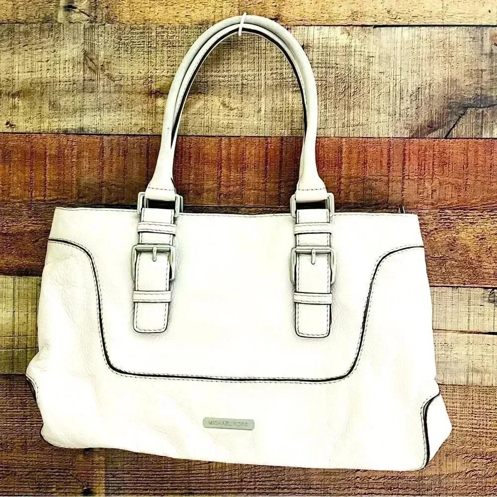 Micheal Kors Pebbled Leather Shoulder Bag